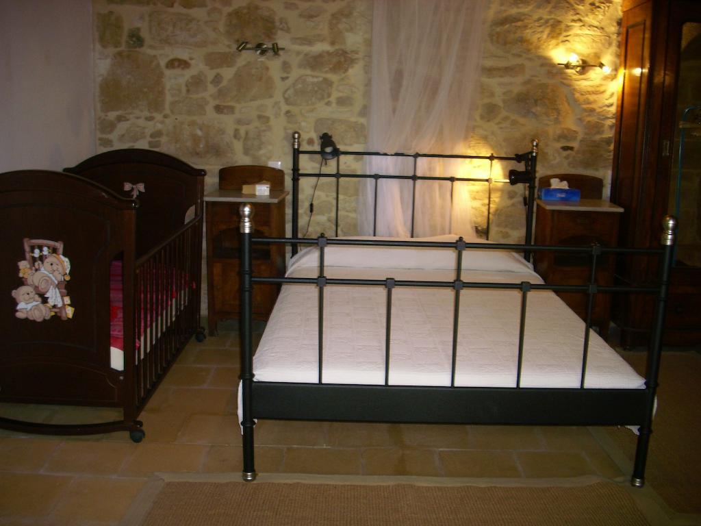 Patriko Country House Vóroi Habitación foto