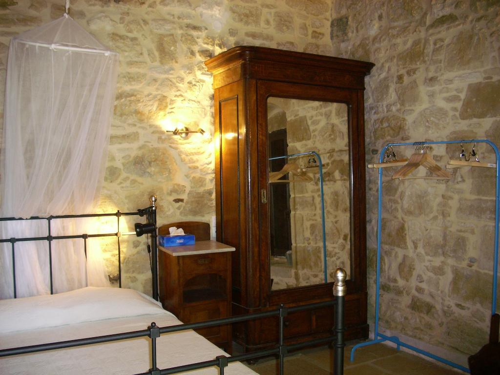 Patriko Country House Vóroi Habitación foto